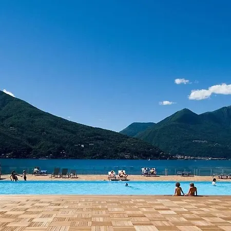 Appartement 2 Bedroom Maggiore With Pool