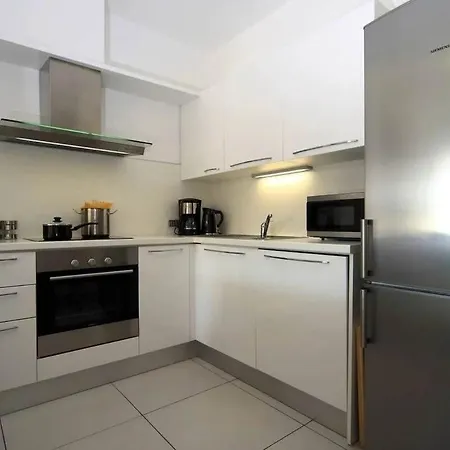 Appartement 2 Bedroom Maggiore With Pool *